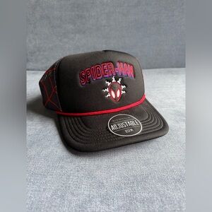 Bioworld Spider-Man Unisex Adjustable Mesh Snap Back Trucker Hat New Embroidered